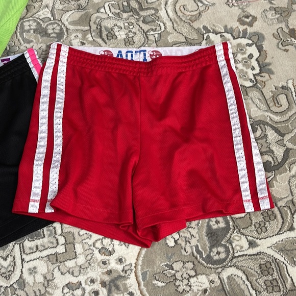 PACK OF 6 Girls shorts size L(10-12) - Picture 8 of 13